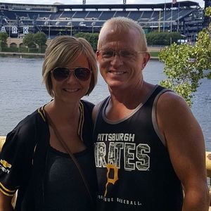 Meet your Posher, Todd